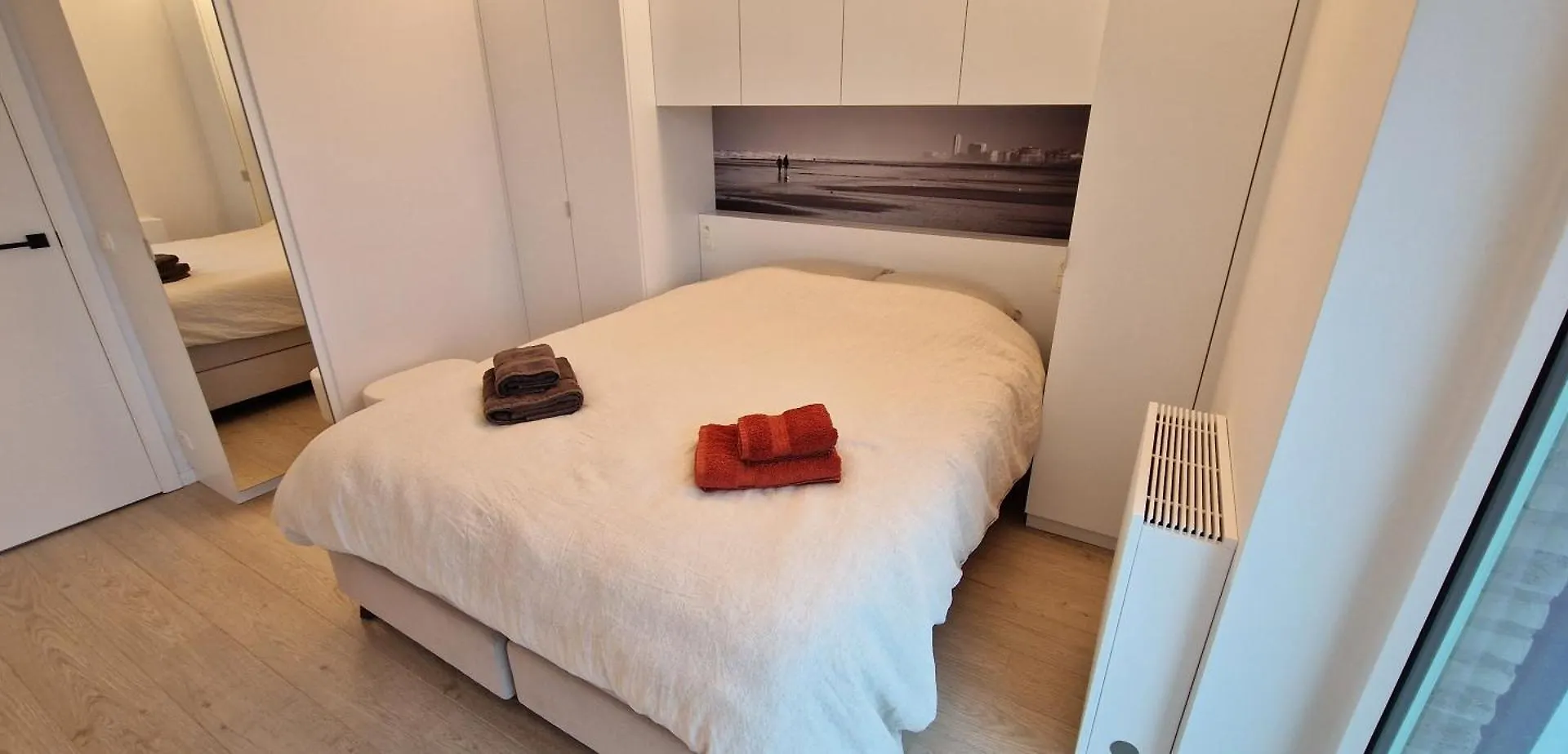 Modern Luxury 1-Bedroom Apartment Close To The Beach And The Sea T21 Oostende